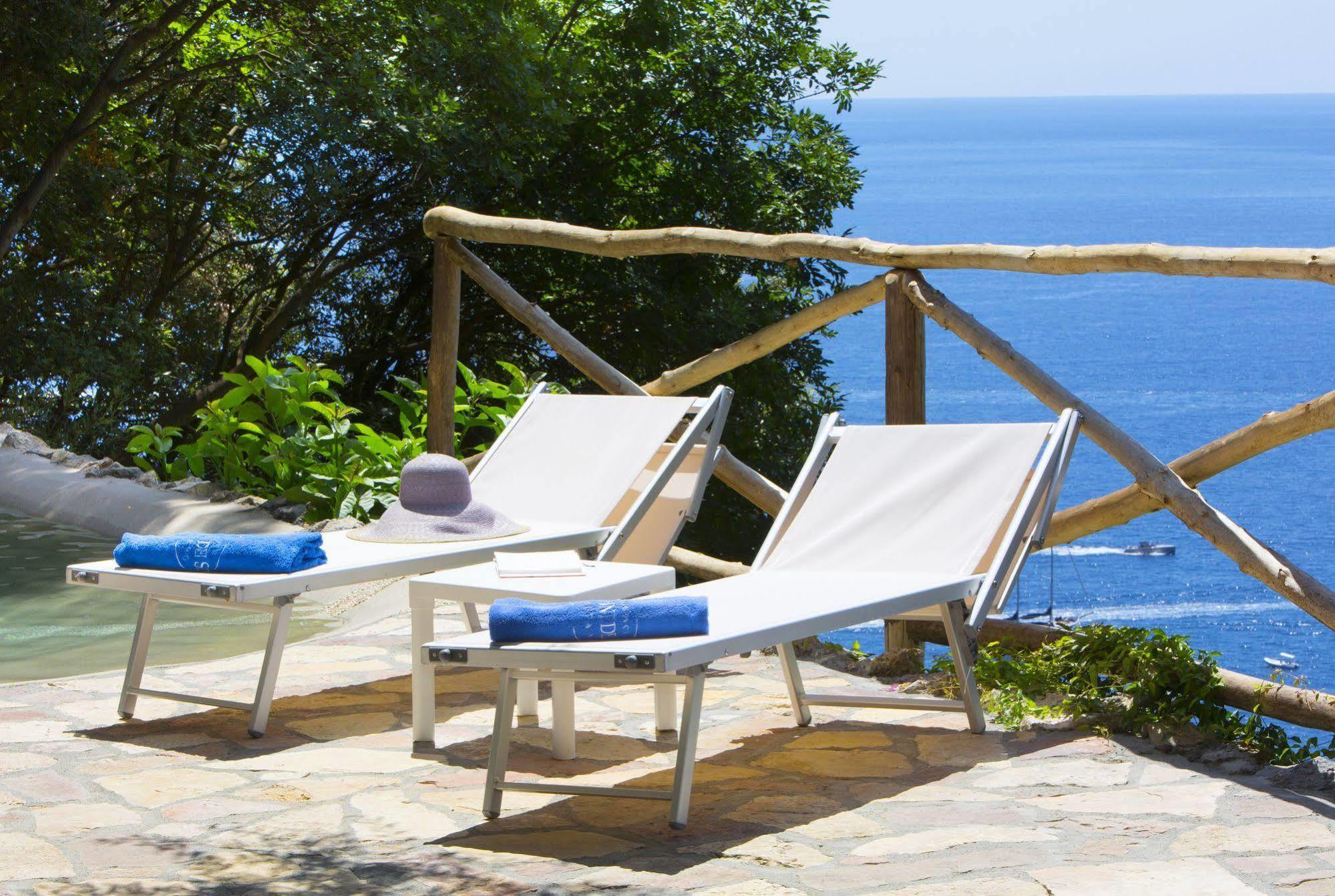 I Giardini Dei Sensi Aparthotel Positano Kültér fotó